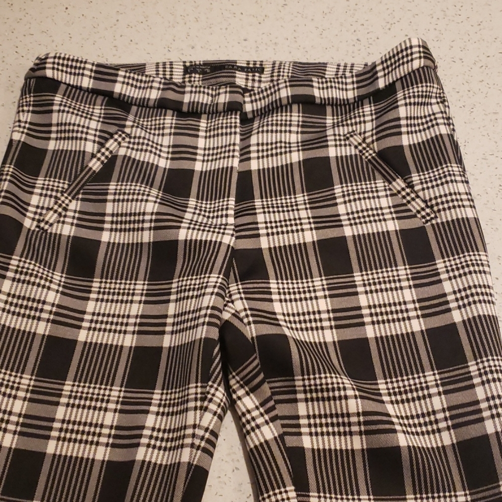 Slim fit pants